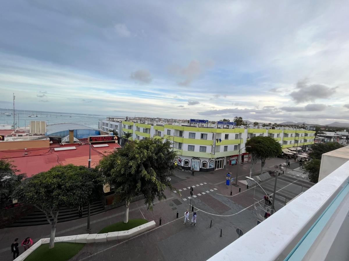 Avenida Apartment *